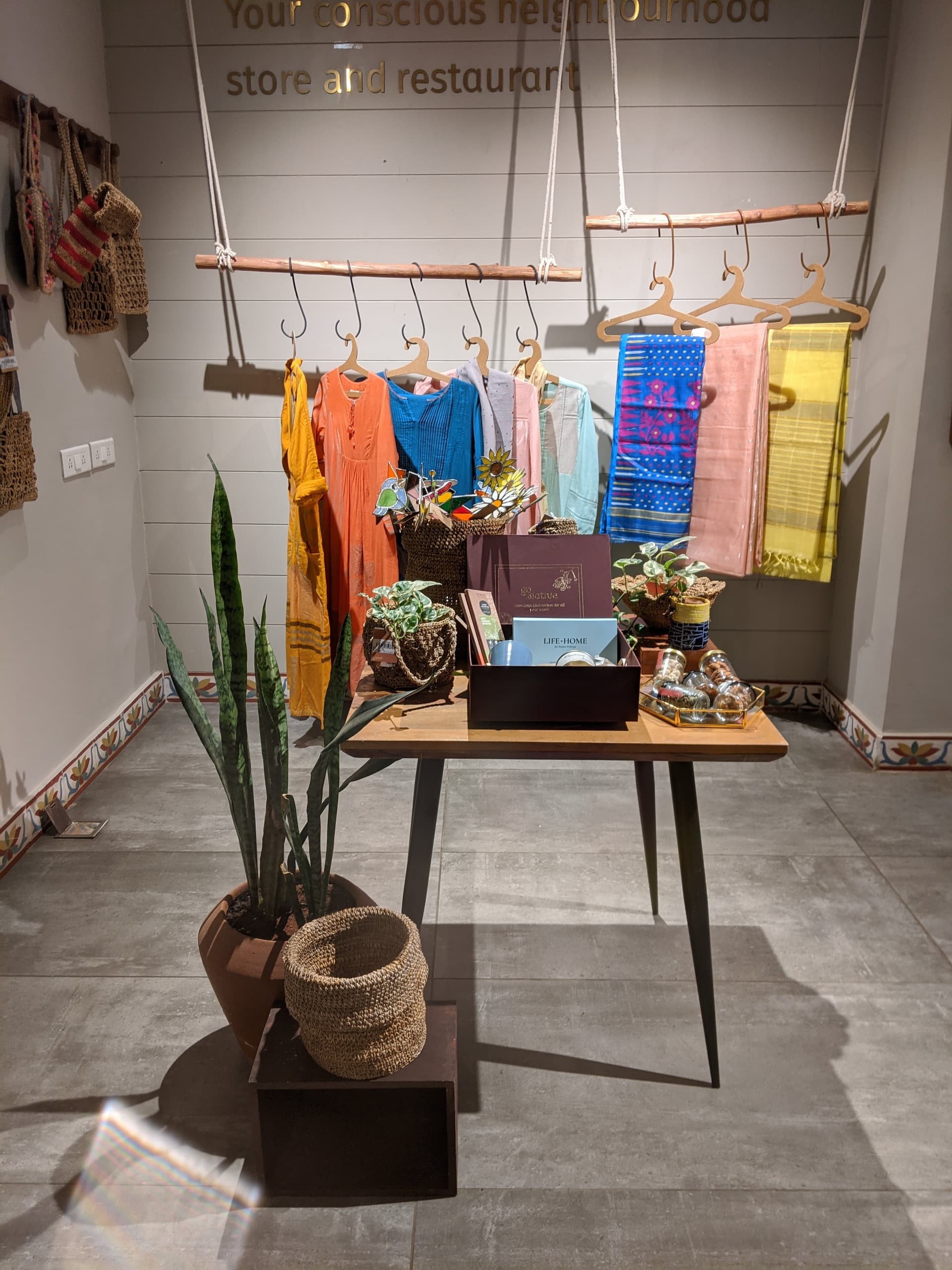 Go Native display 13
