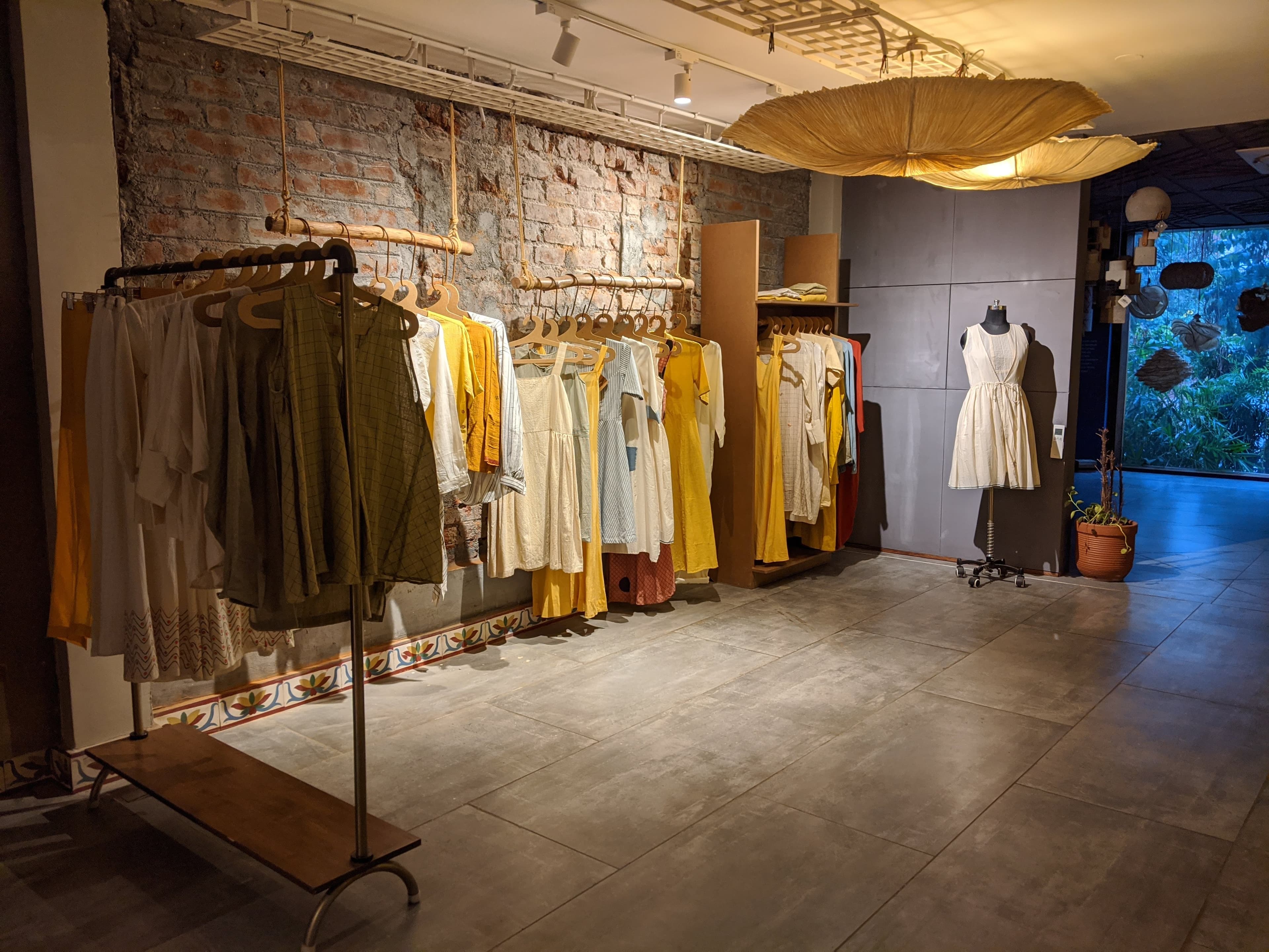 Go Native display 21