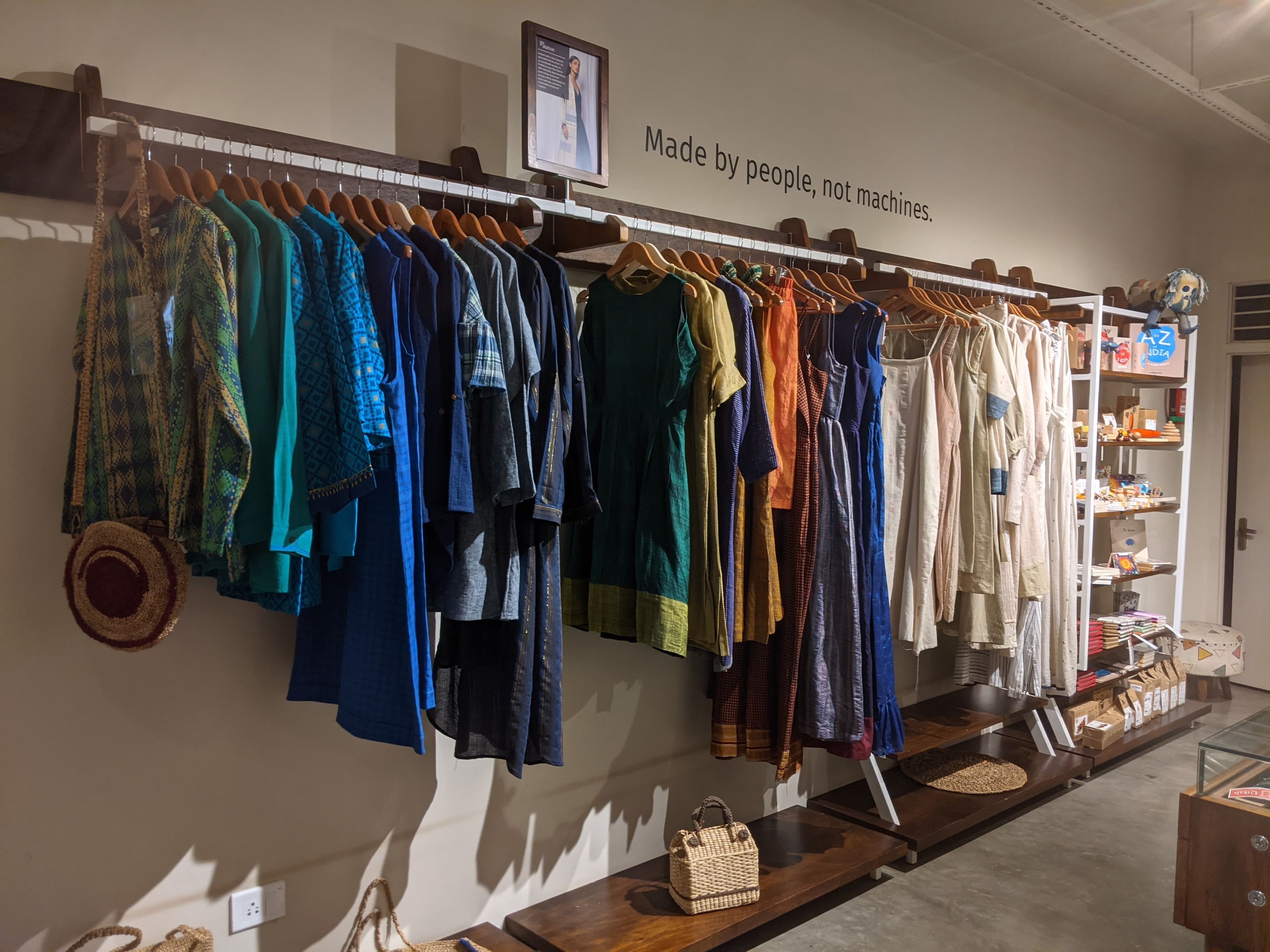 Go Native display 33