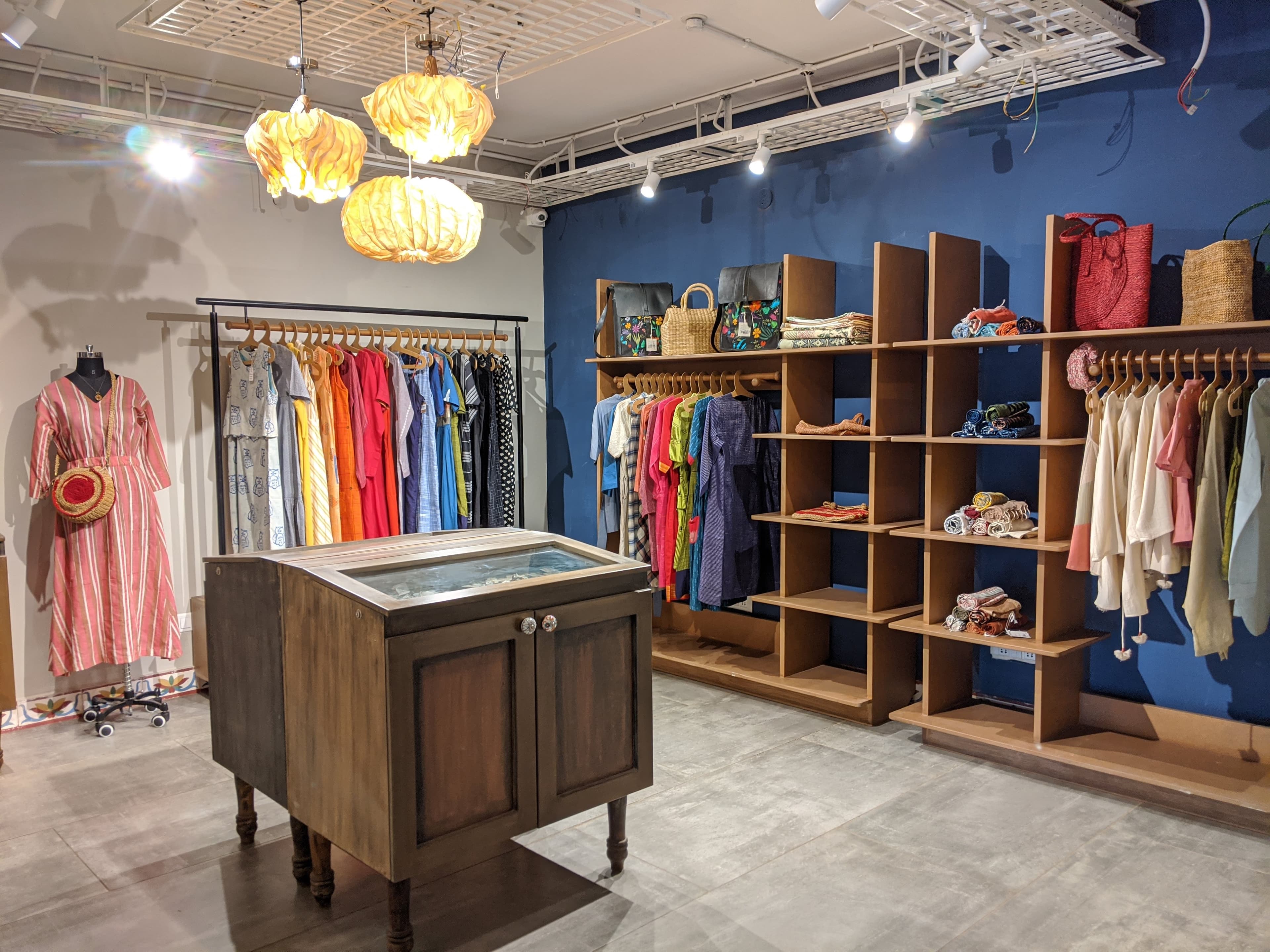 Go Native display 39