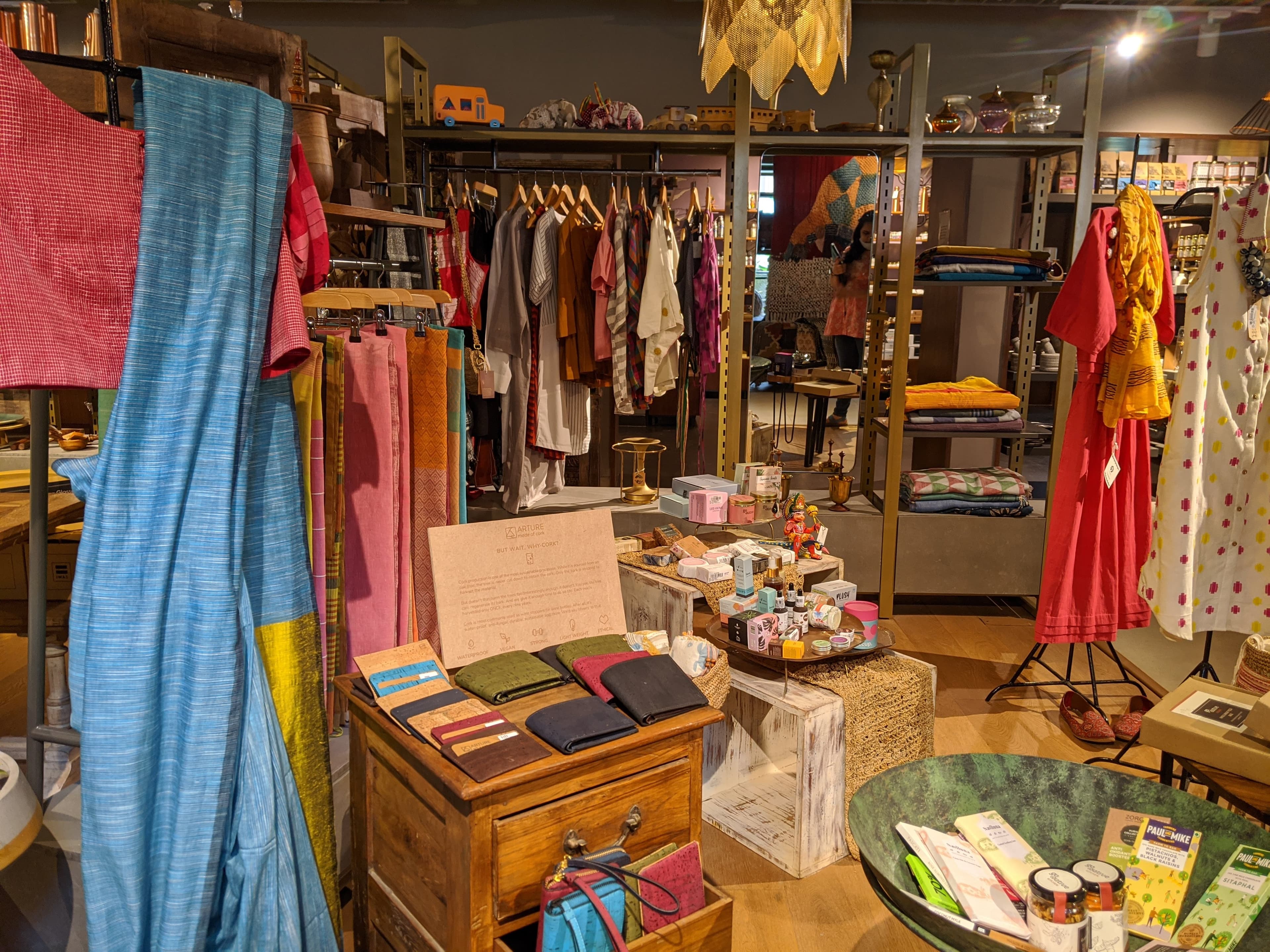 Go Native display 153