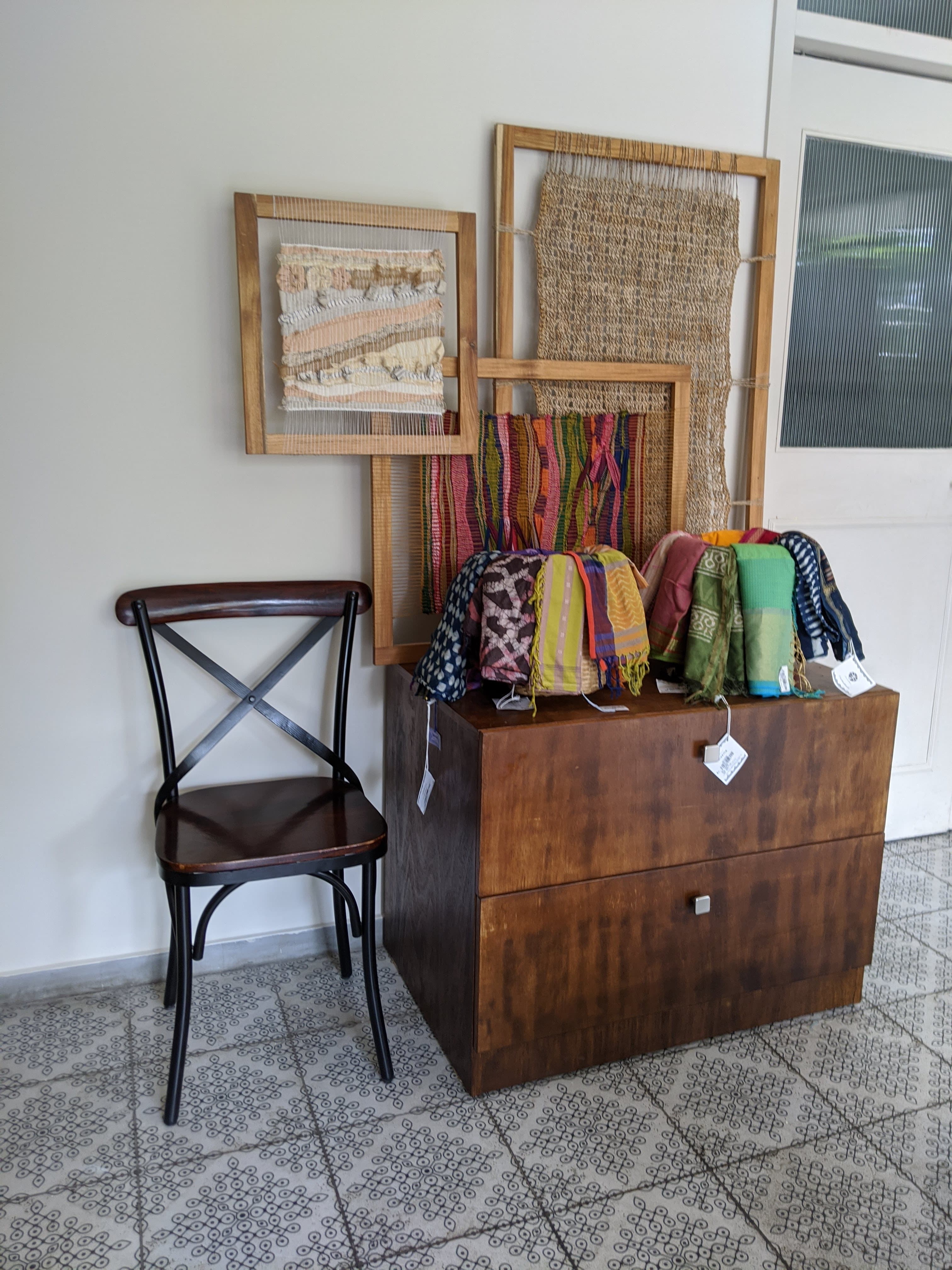 Go Native display 202