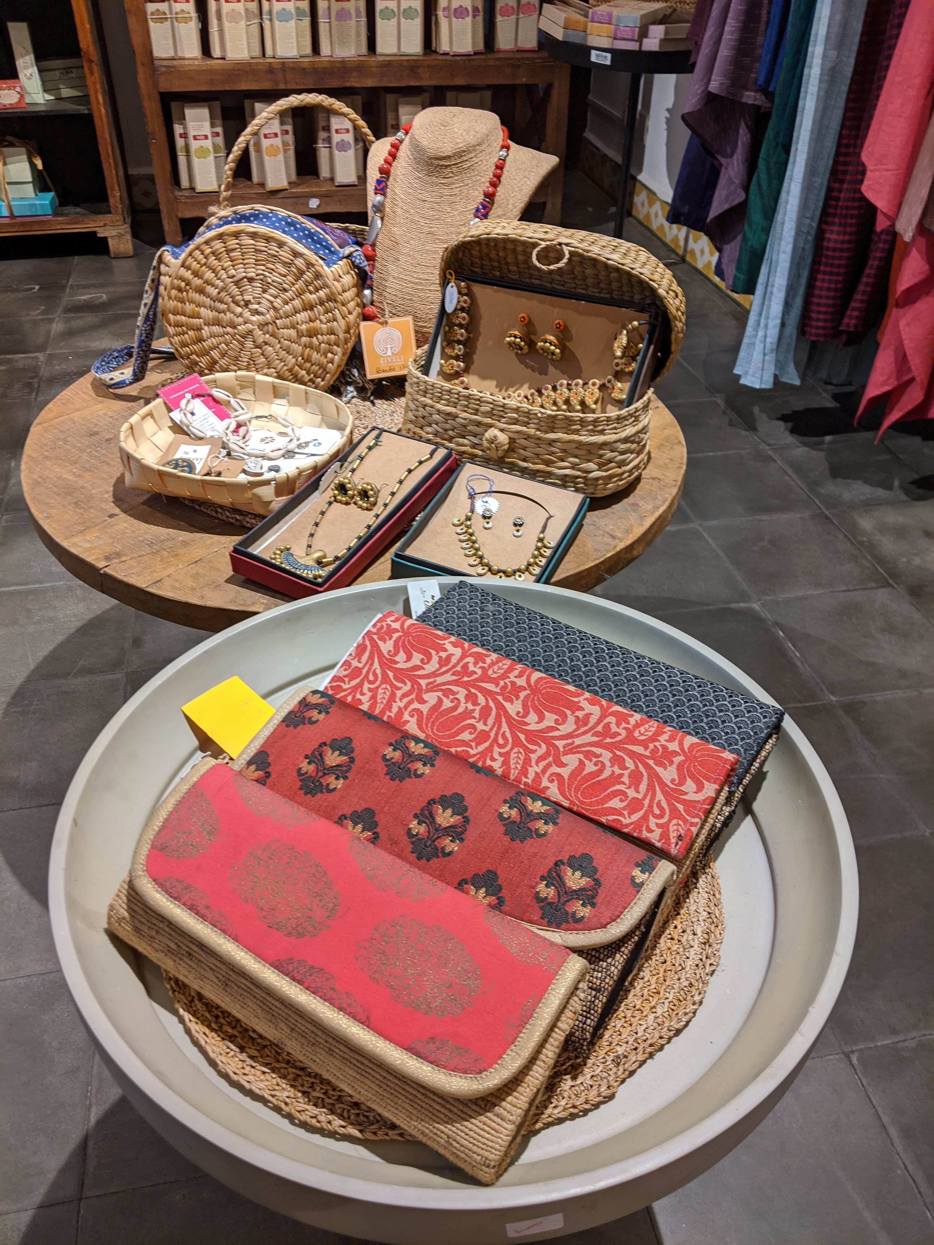 Go Native display 126