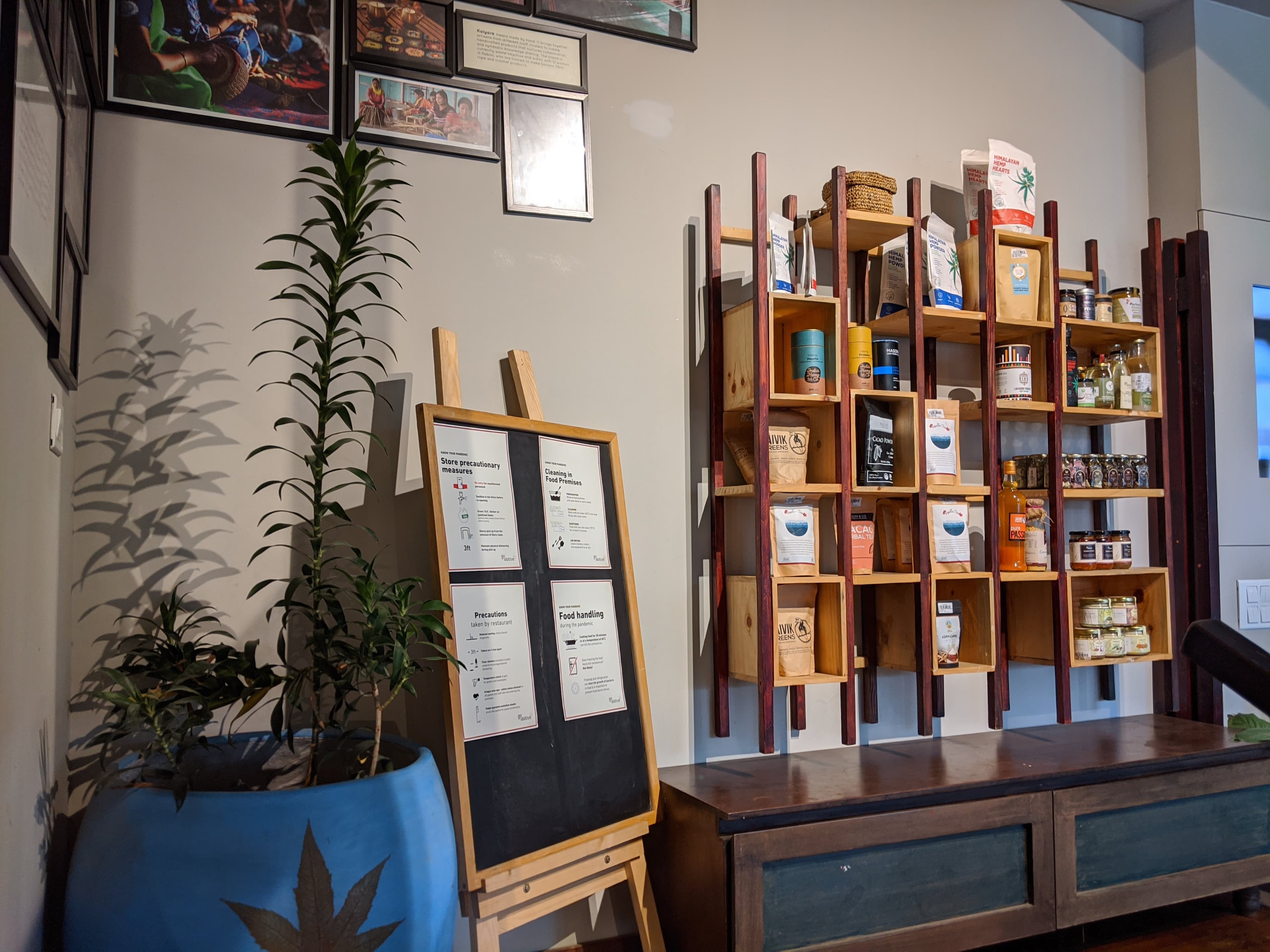 Go Native display 127