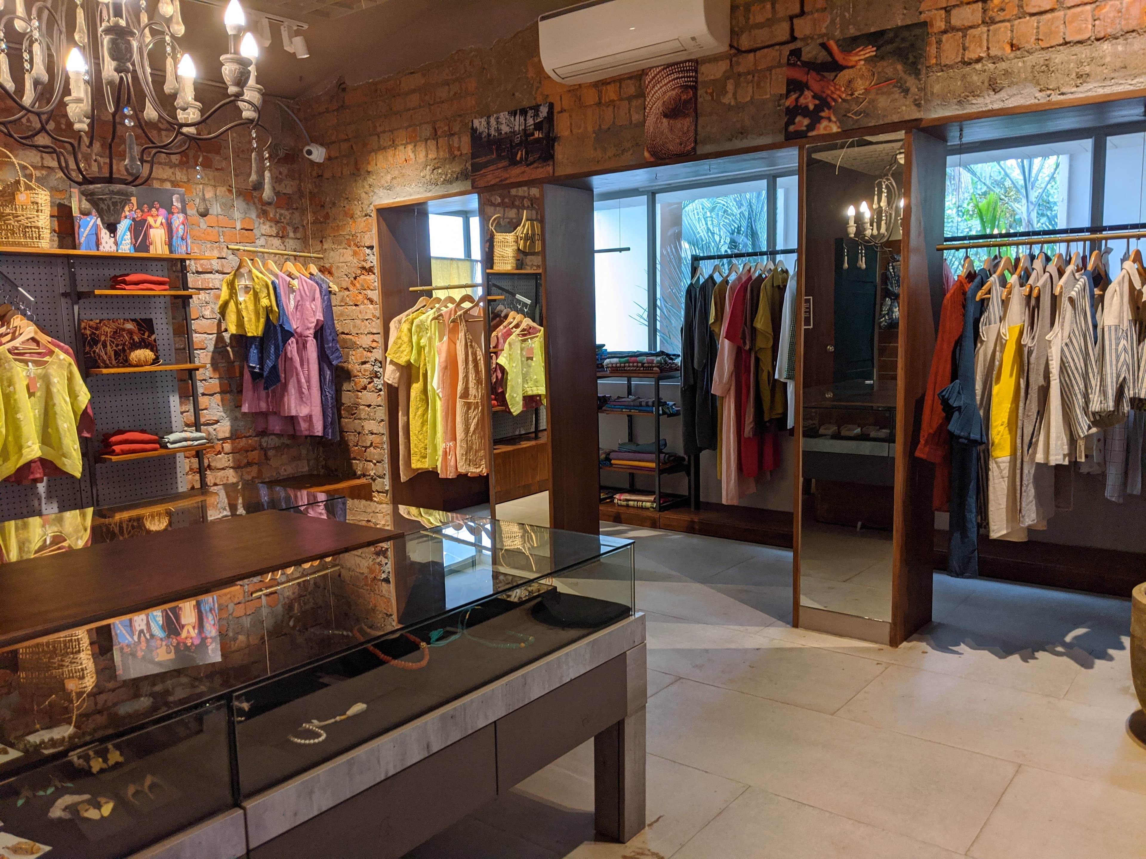 Go Native display 136