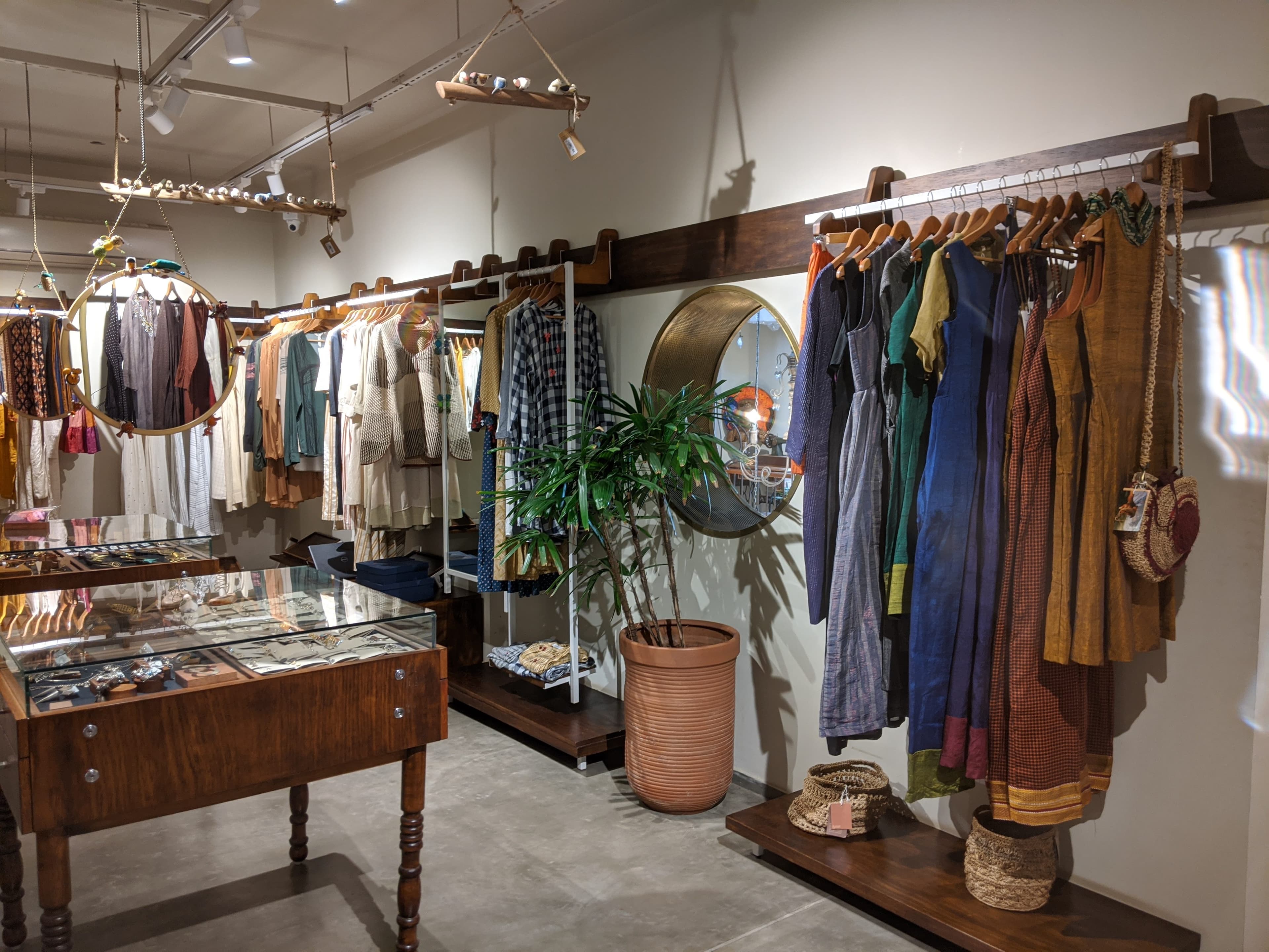 Go Native display 90