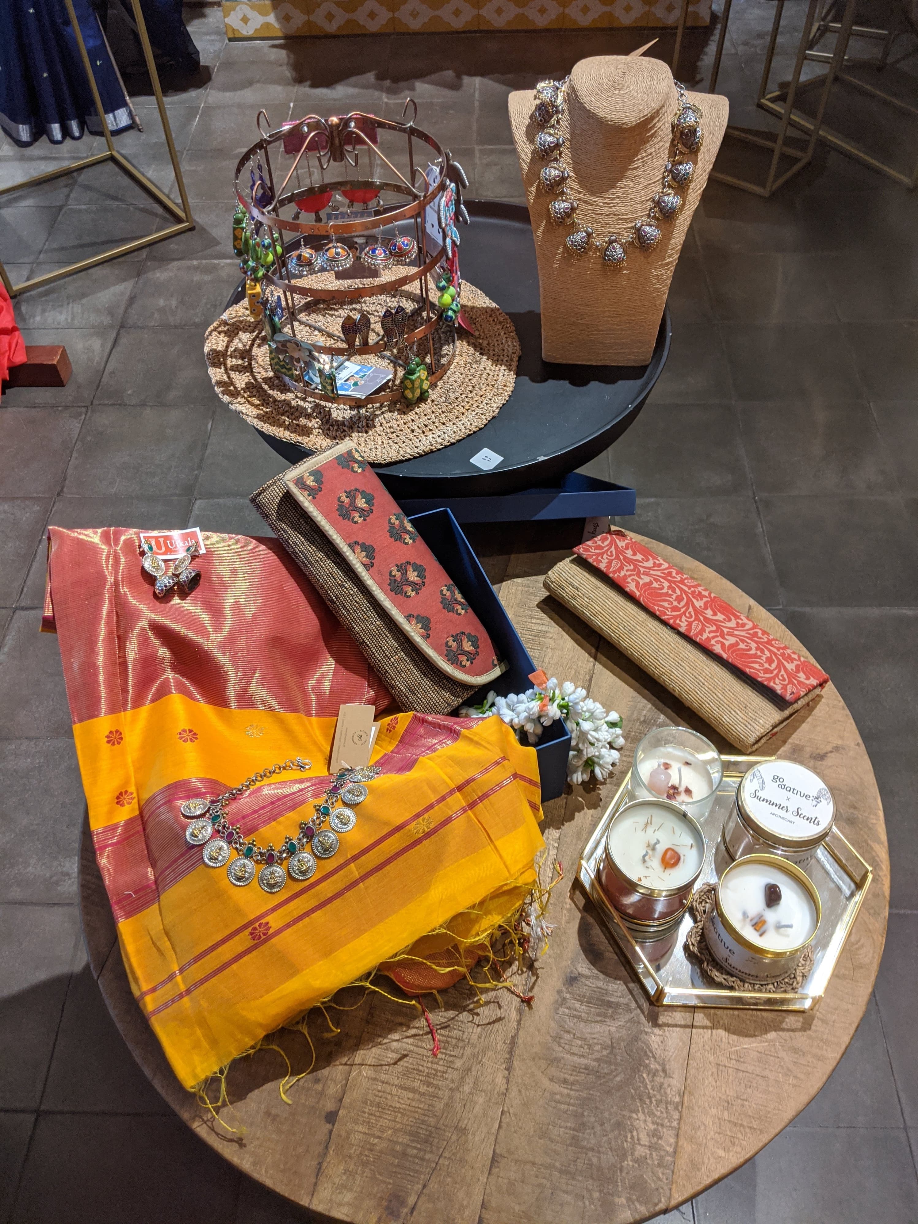 Go Native display 158