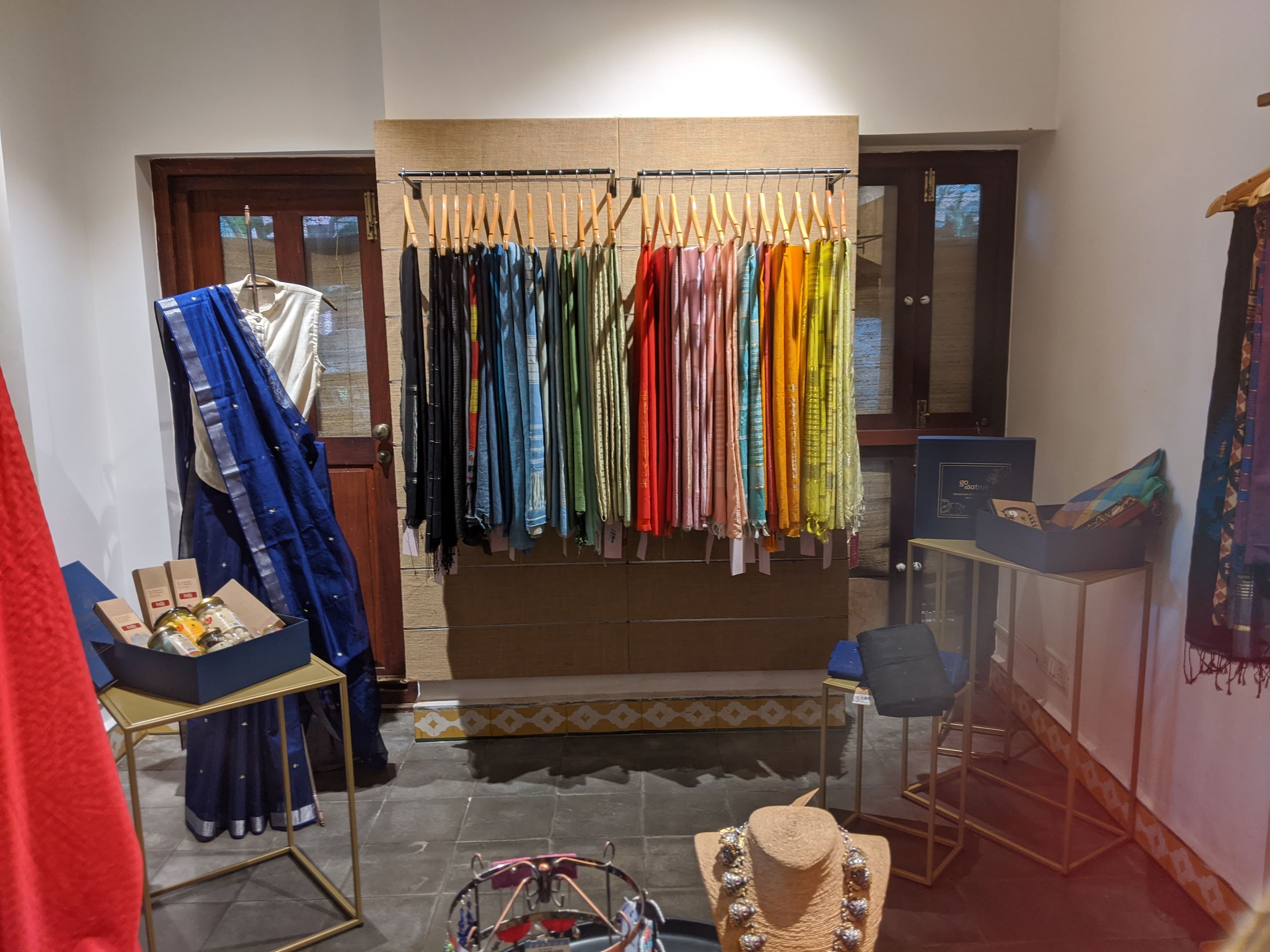 Go Native display 199