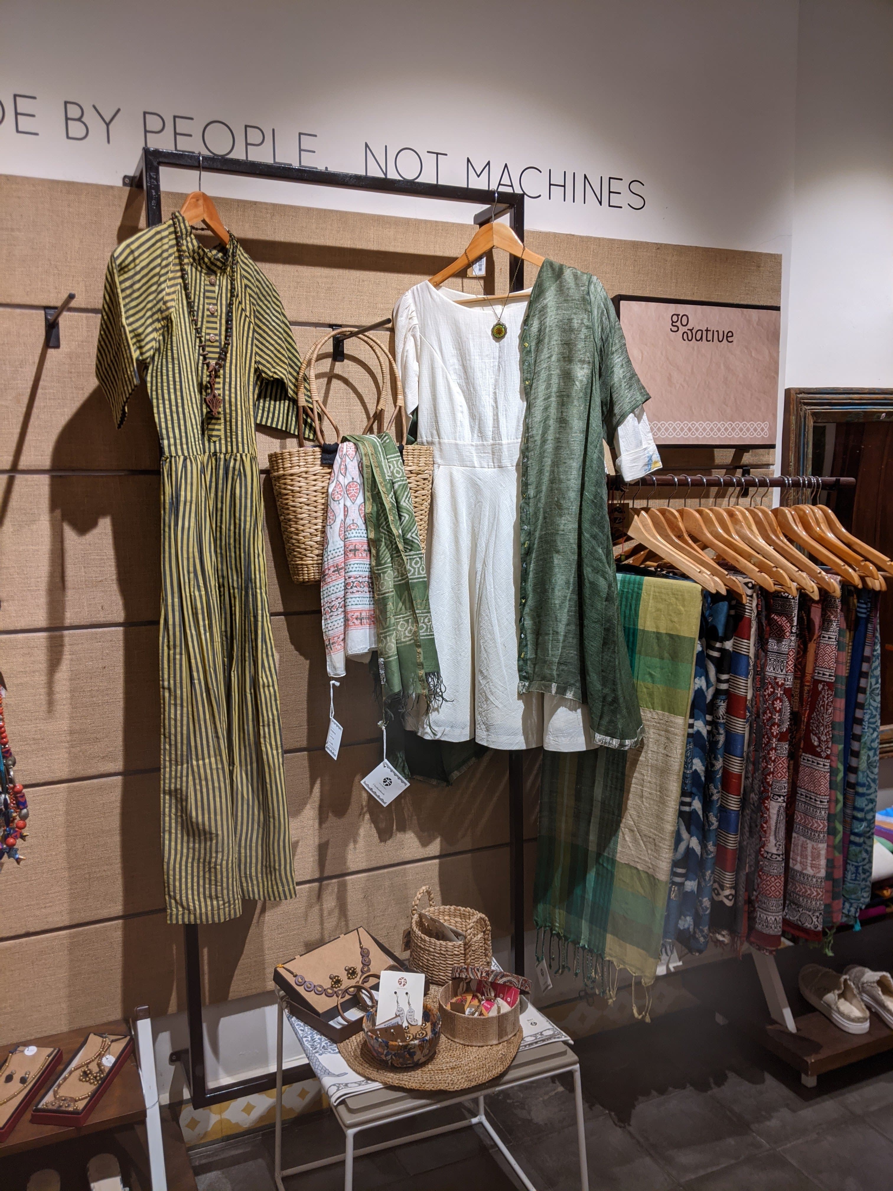 Go Native display 106