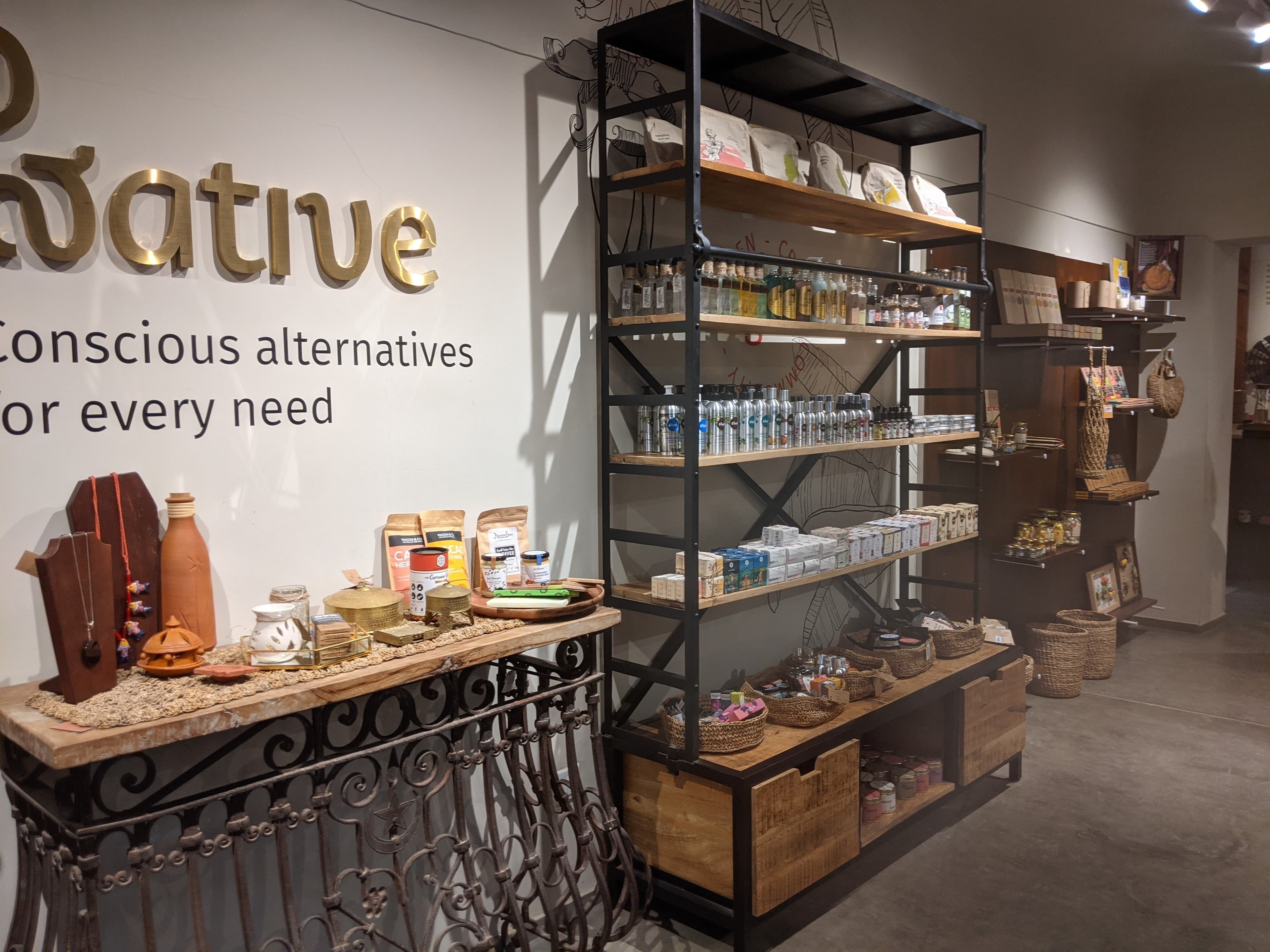 Go Native display 173