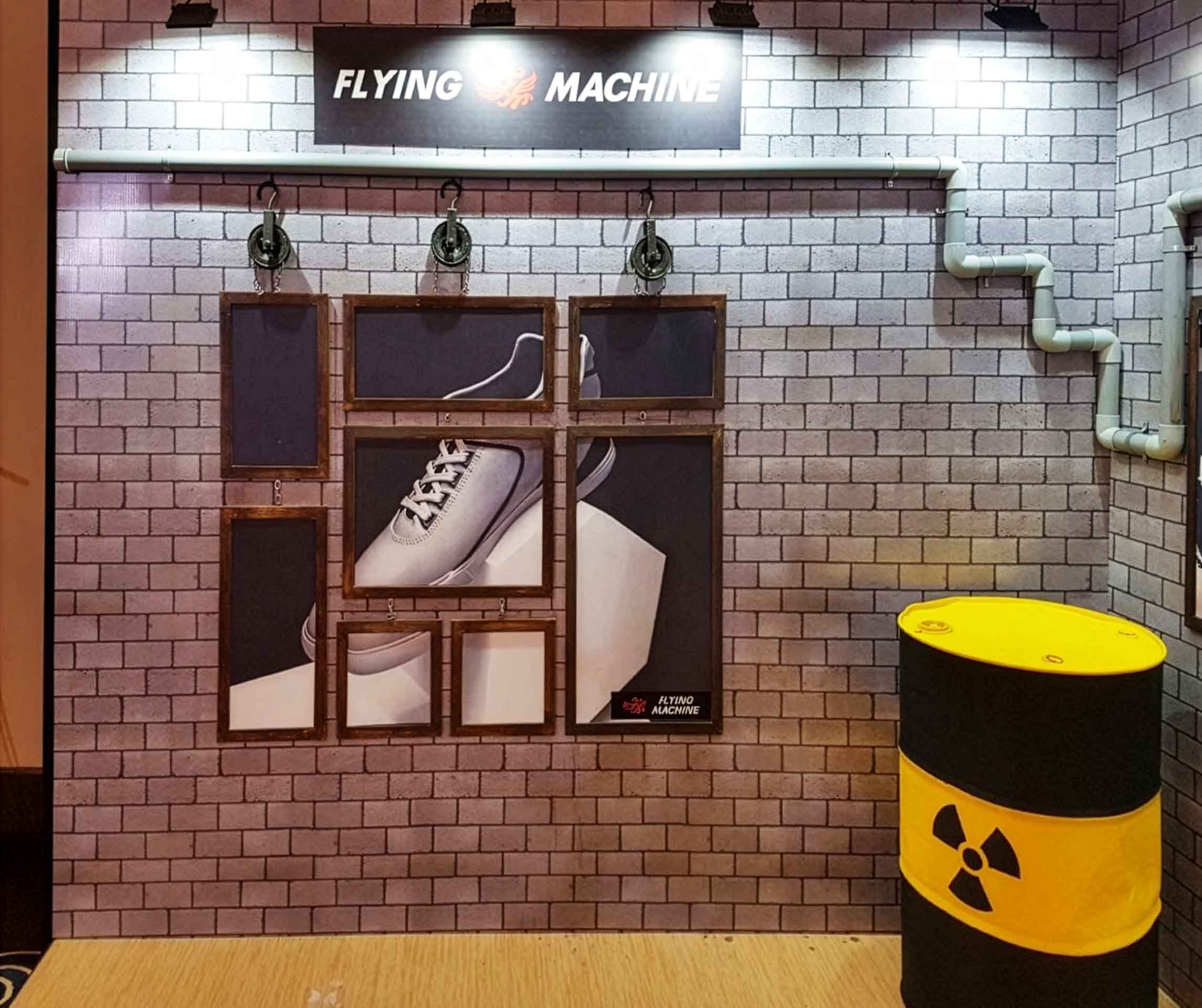 Trade Show 01 display 16