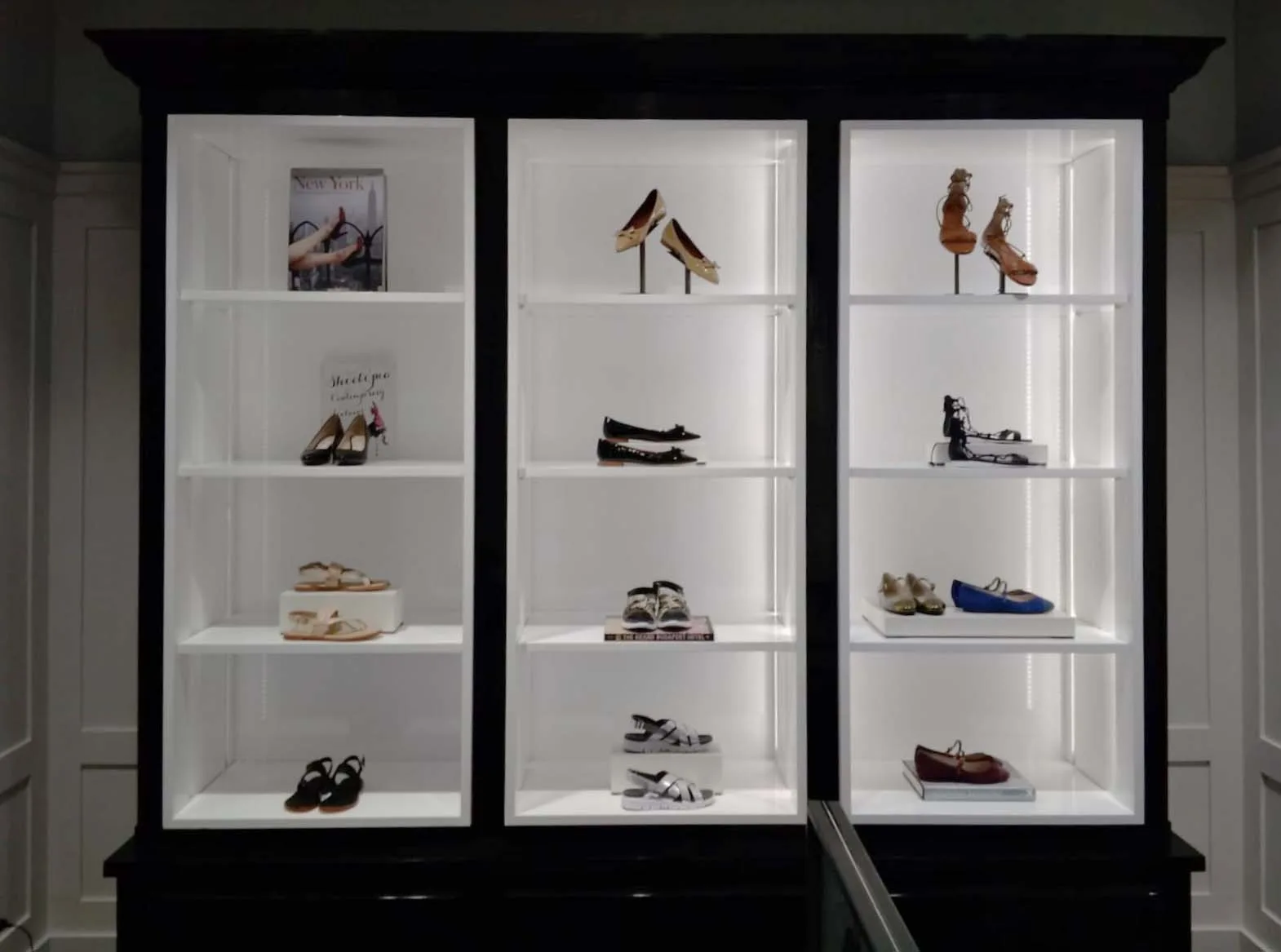 Cole Haan store visual merchandising by Divya Vandal, view 18
