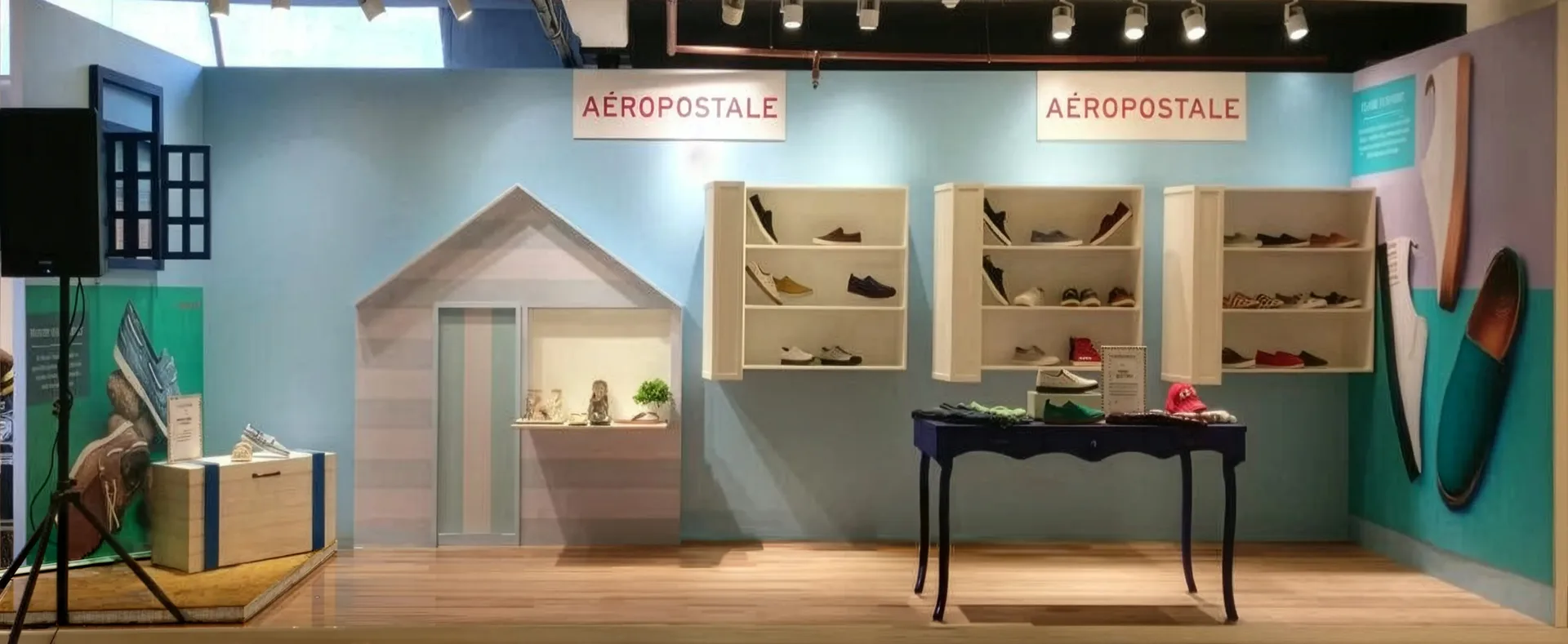 Tradeshow 2 — window display project by Divya Vandal