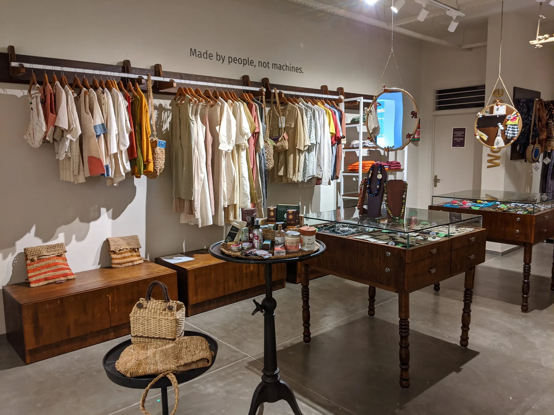 Go Native display 133