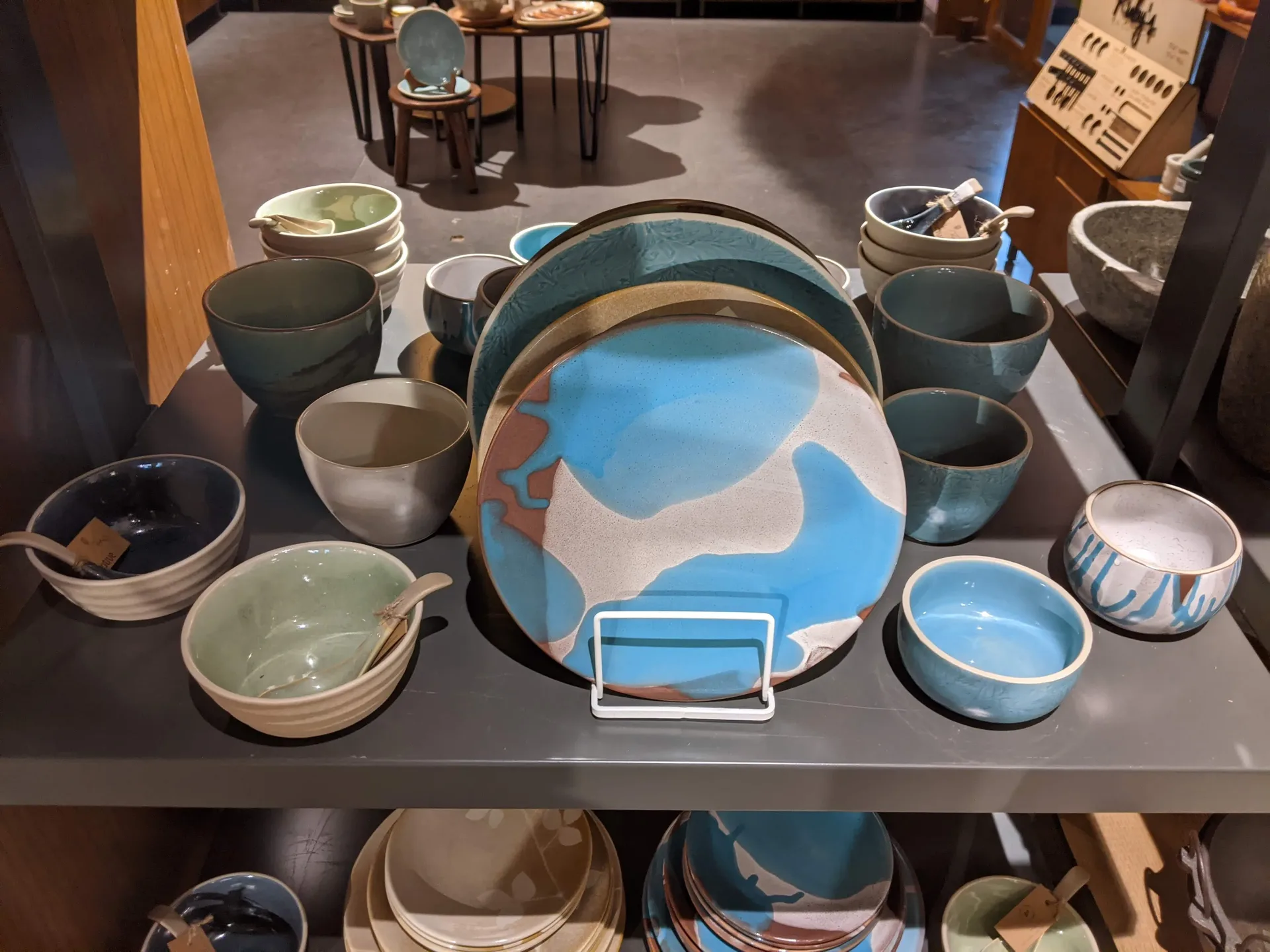 Go Native display 74