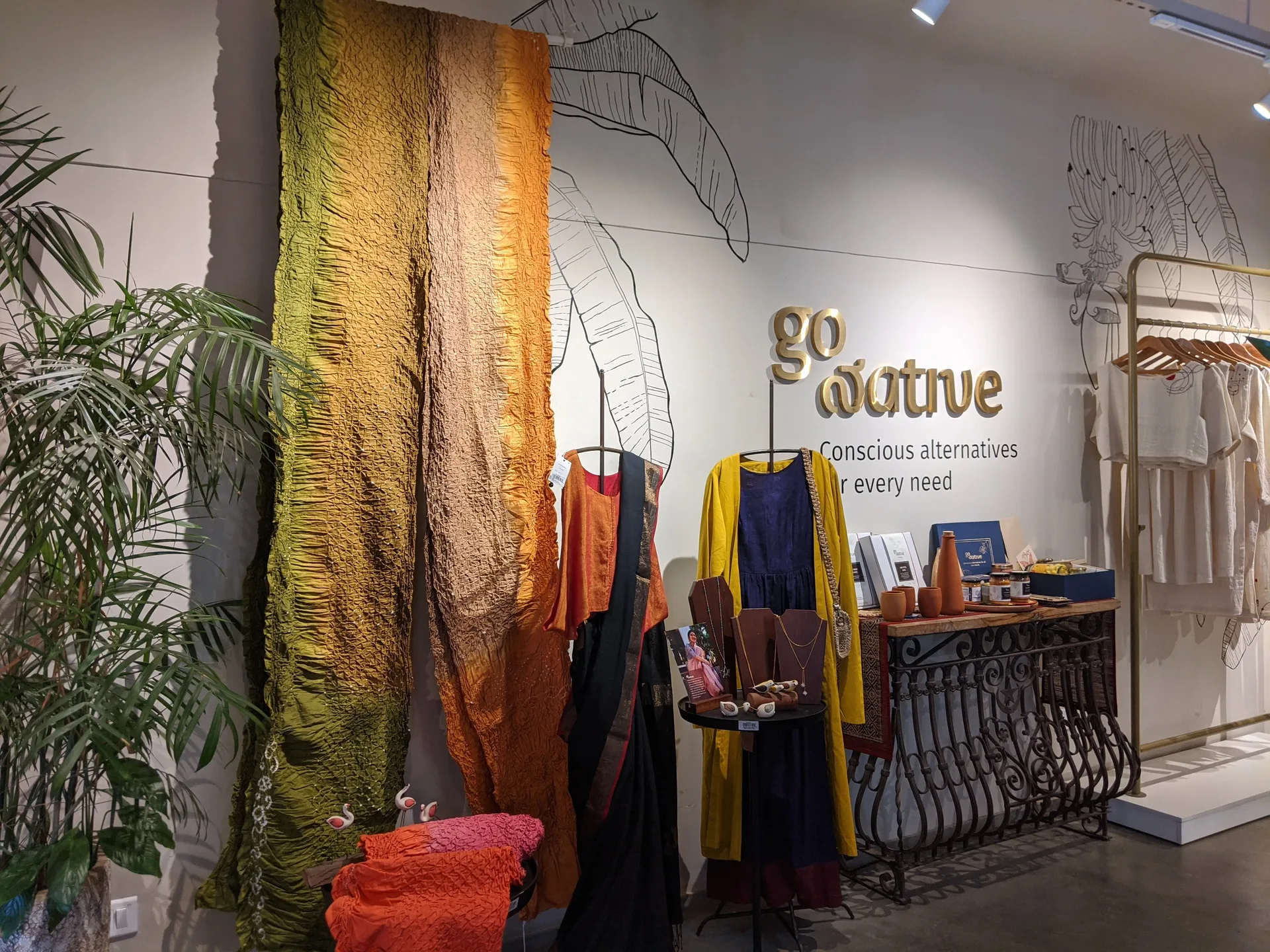 Go Native display 201