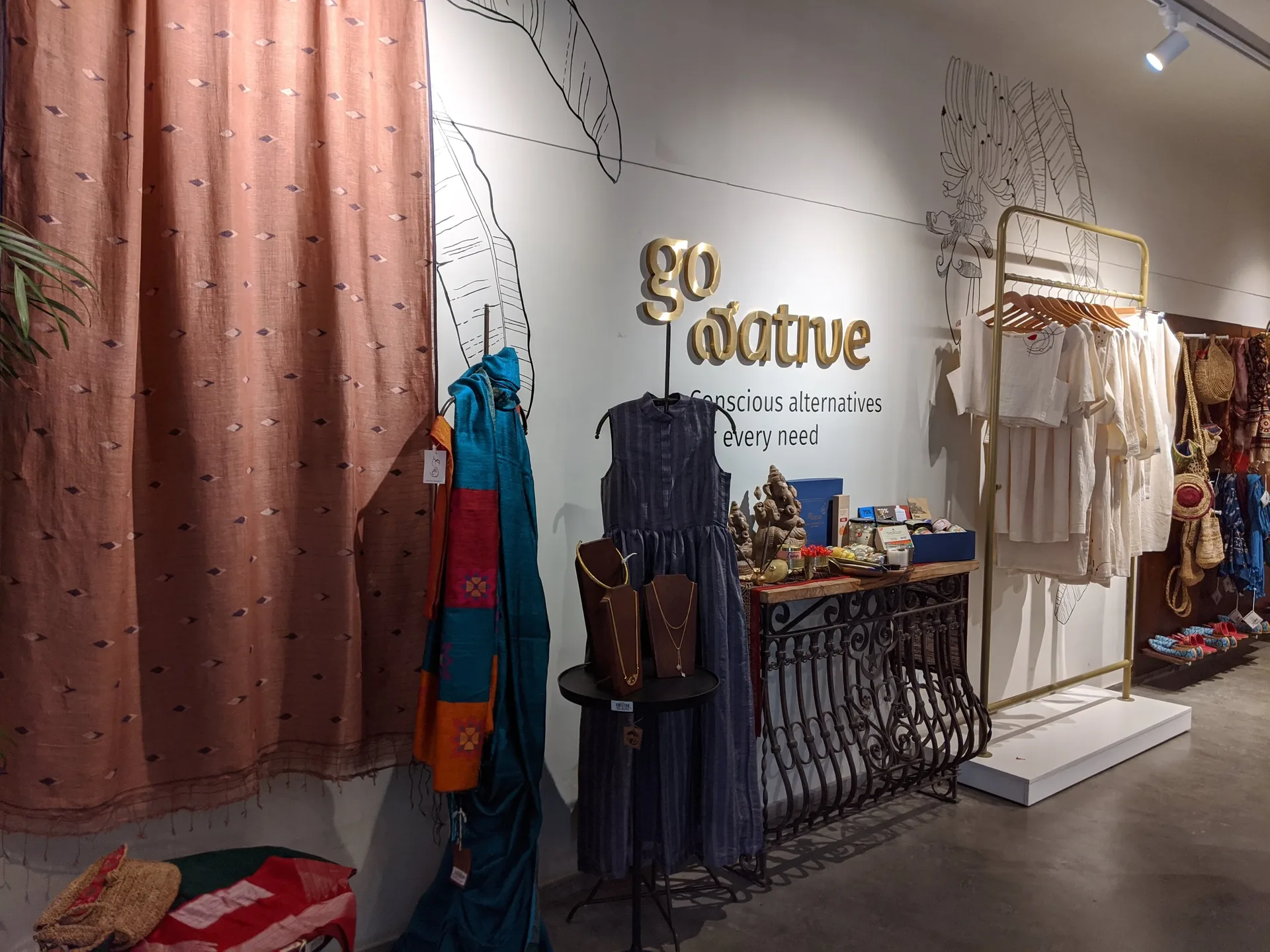 Go Native display 113