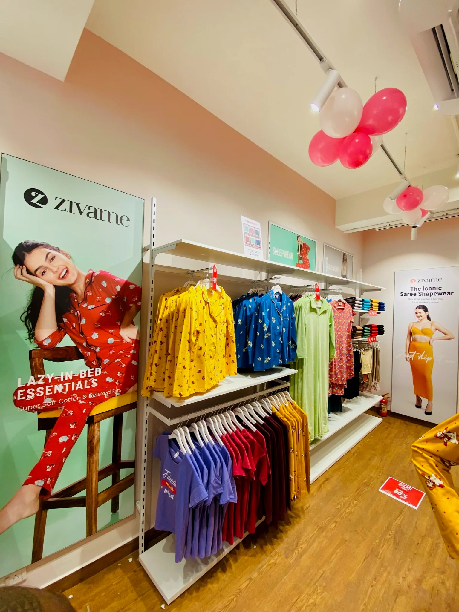 Zivame in-store merchandise display system by Divya Vandal, view 13