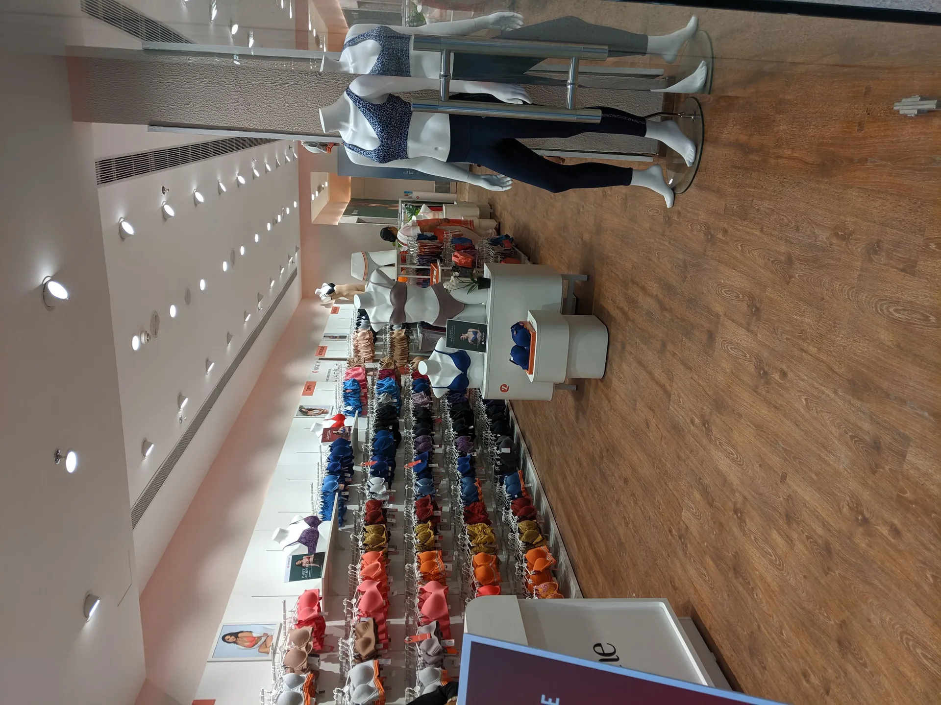 Zivame in-store merchandise display system by Divya Vandal, view 22