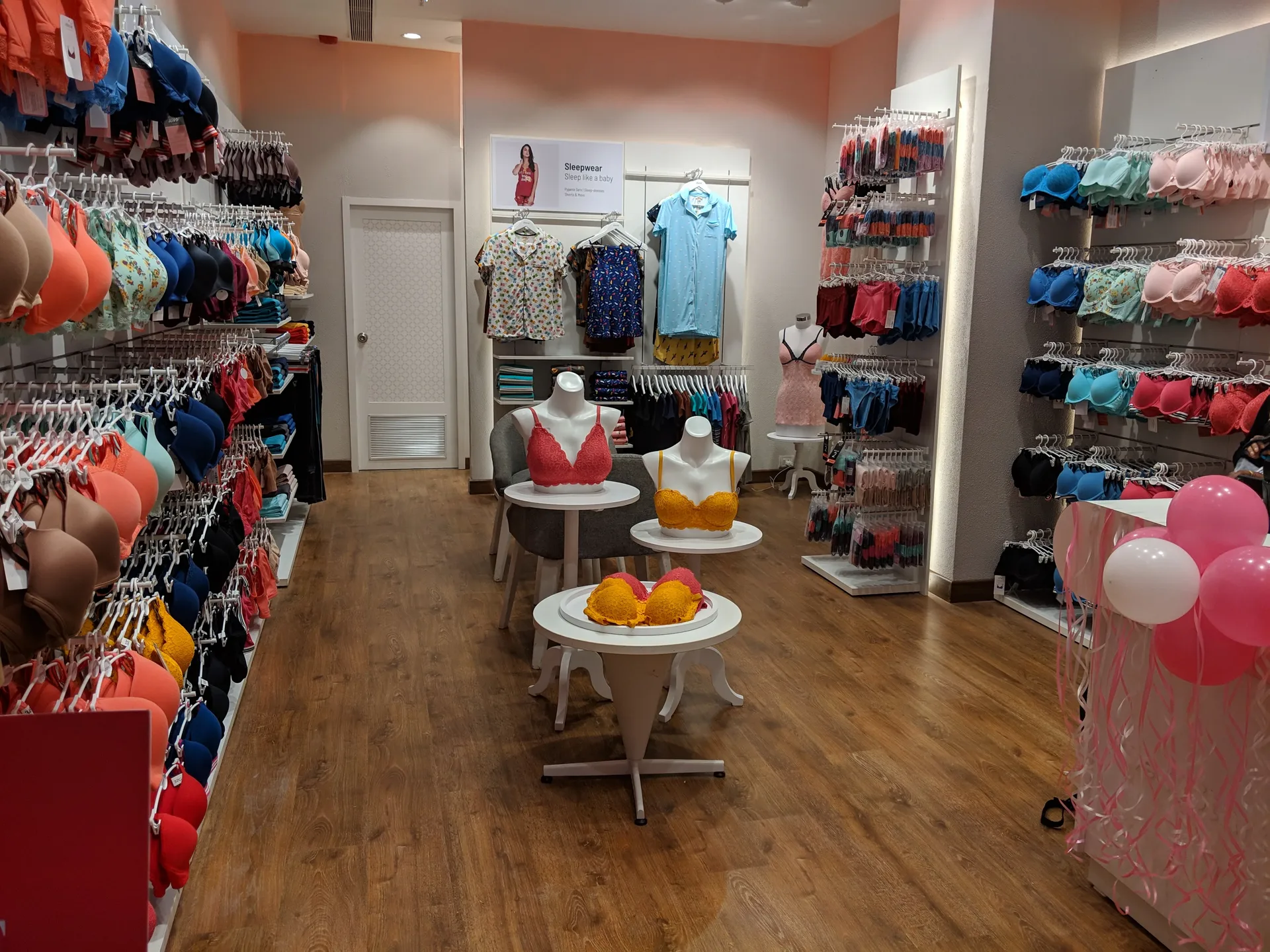 Zivame in-store merchandise display system by Divya Vandal, view 34