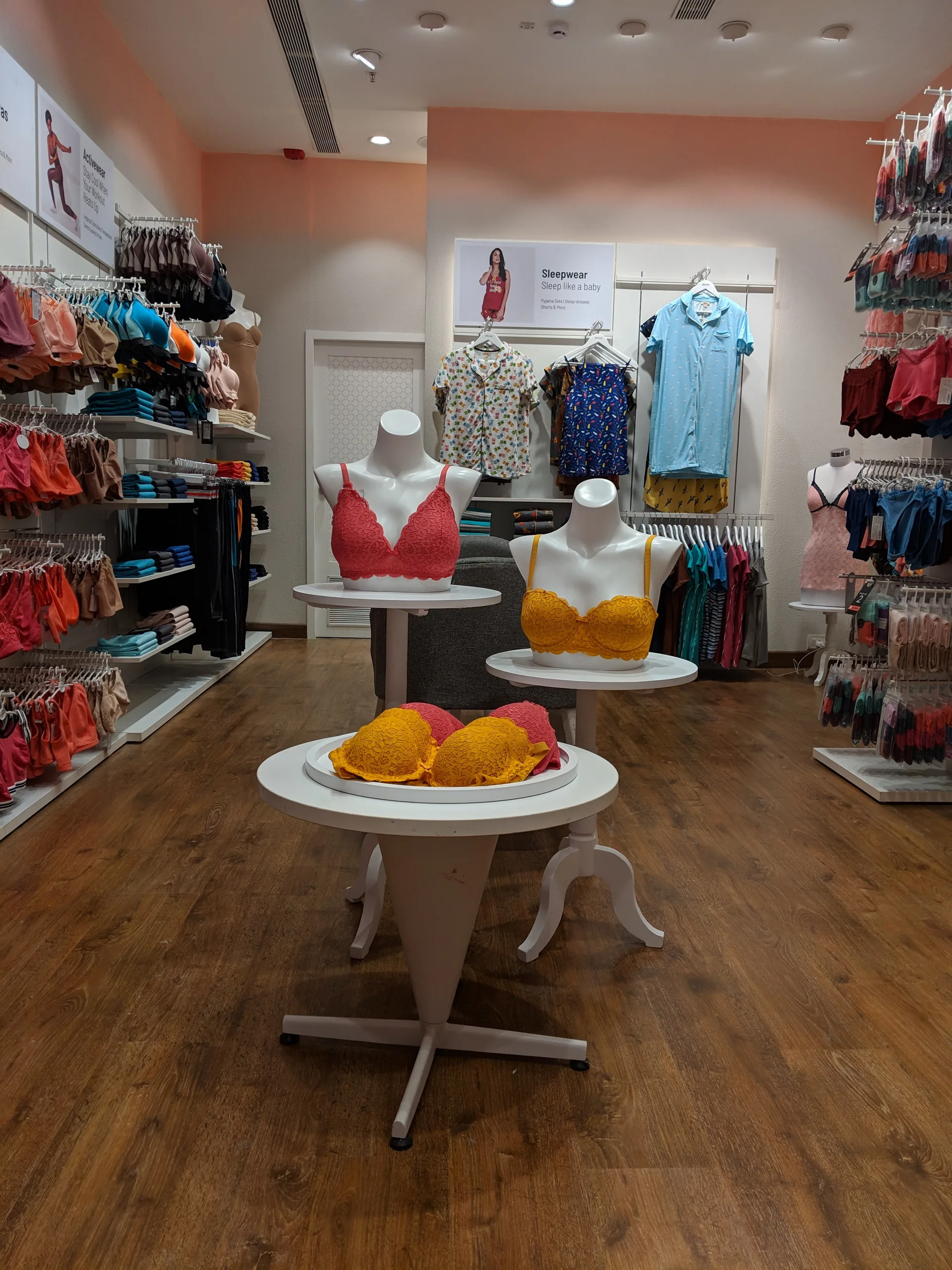 Zivame in-store merchandise display system by Divya Vandal, view 35