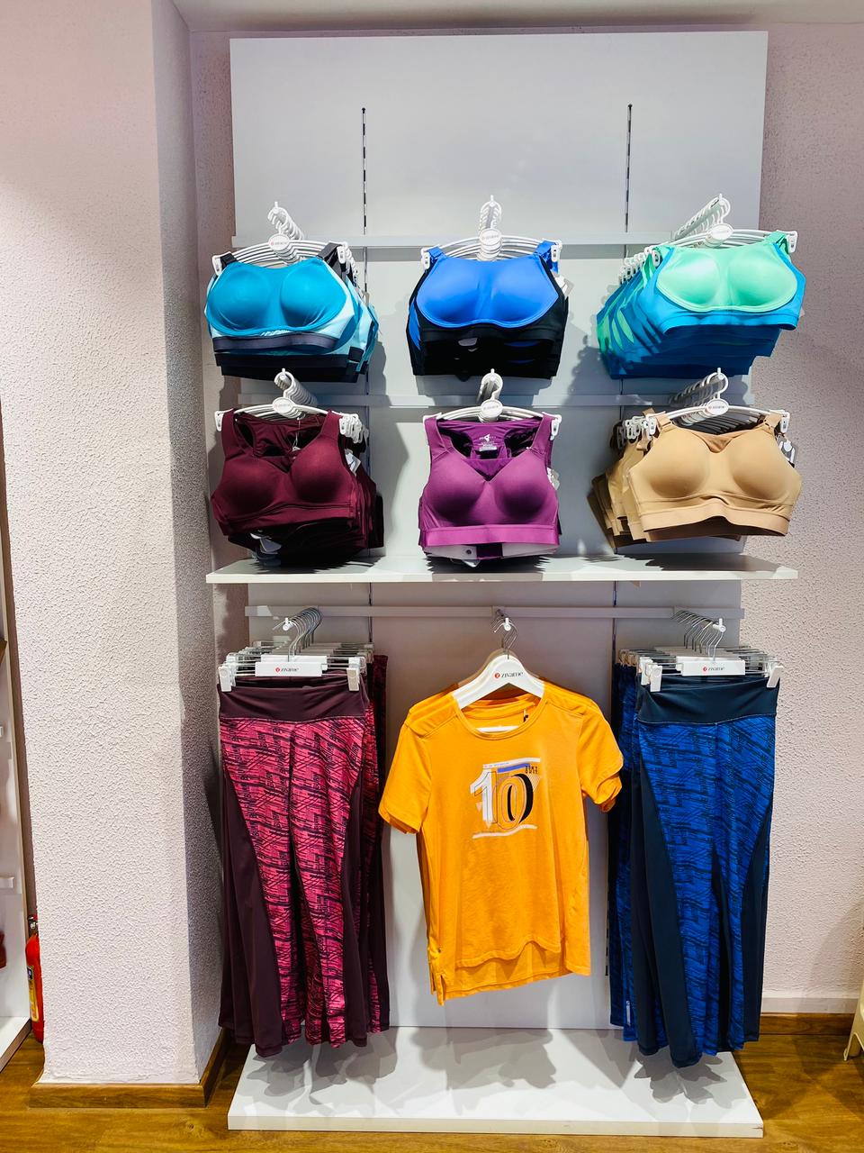 Zivame in-store merchandise display system by Divya Vandal, view 41