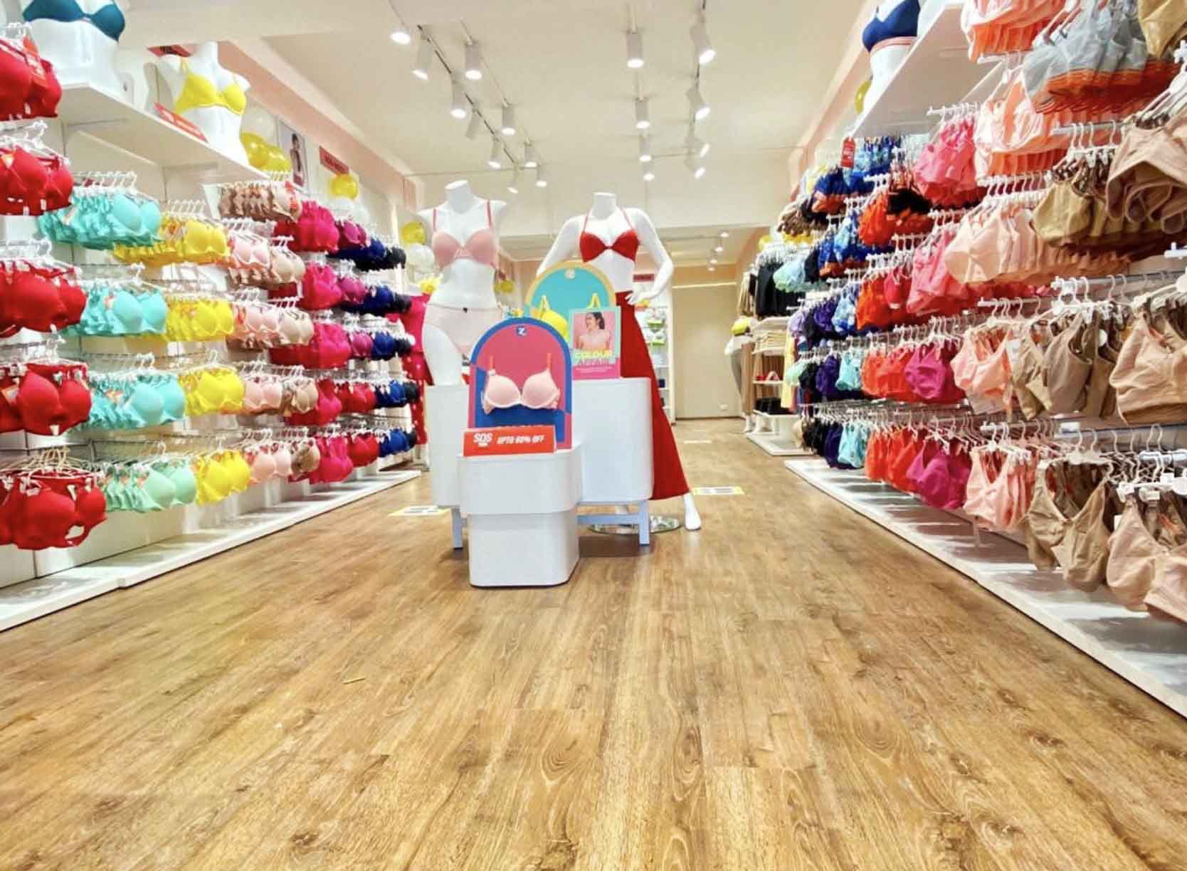 Colourscopes display 8