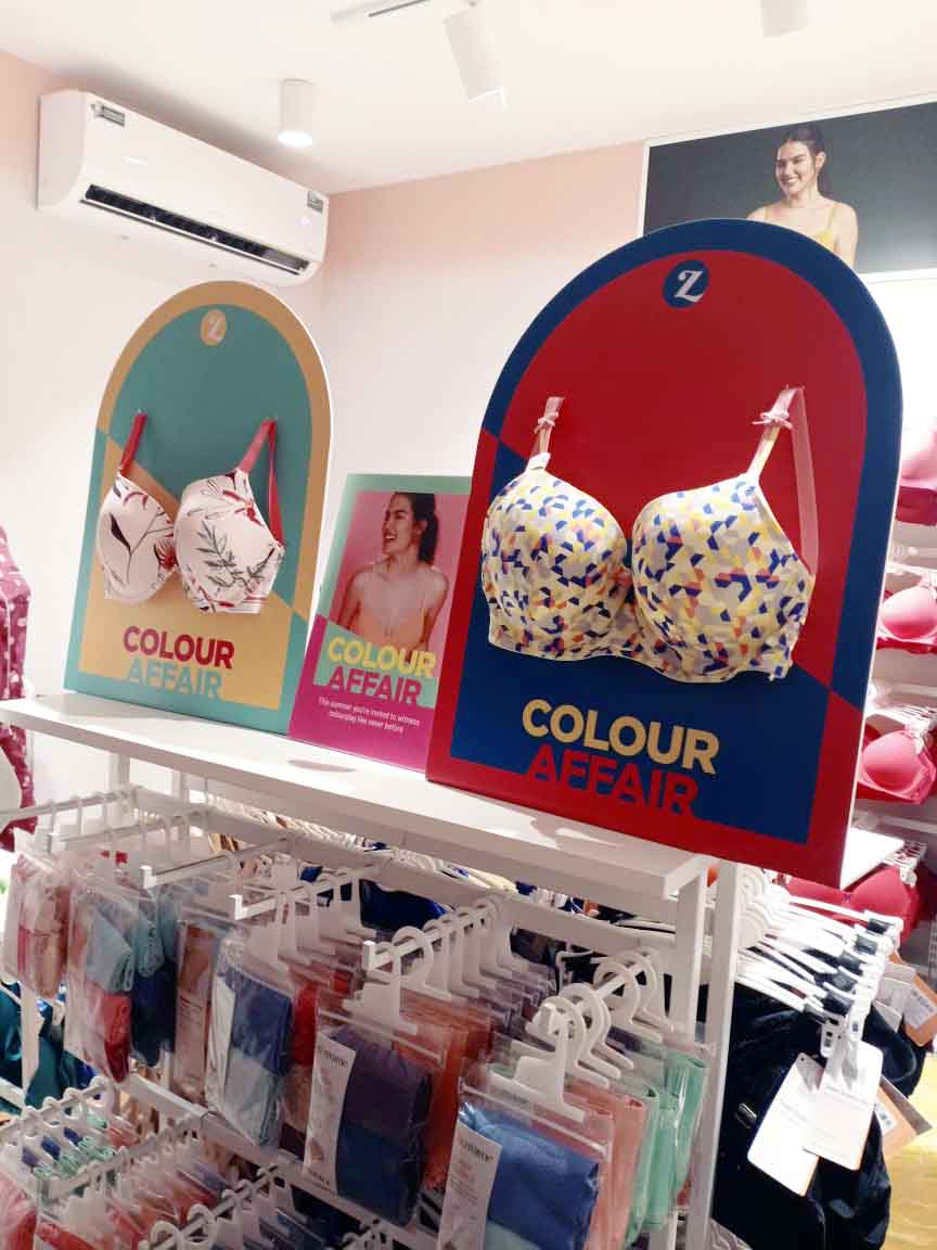 Colourscopes display 9