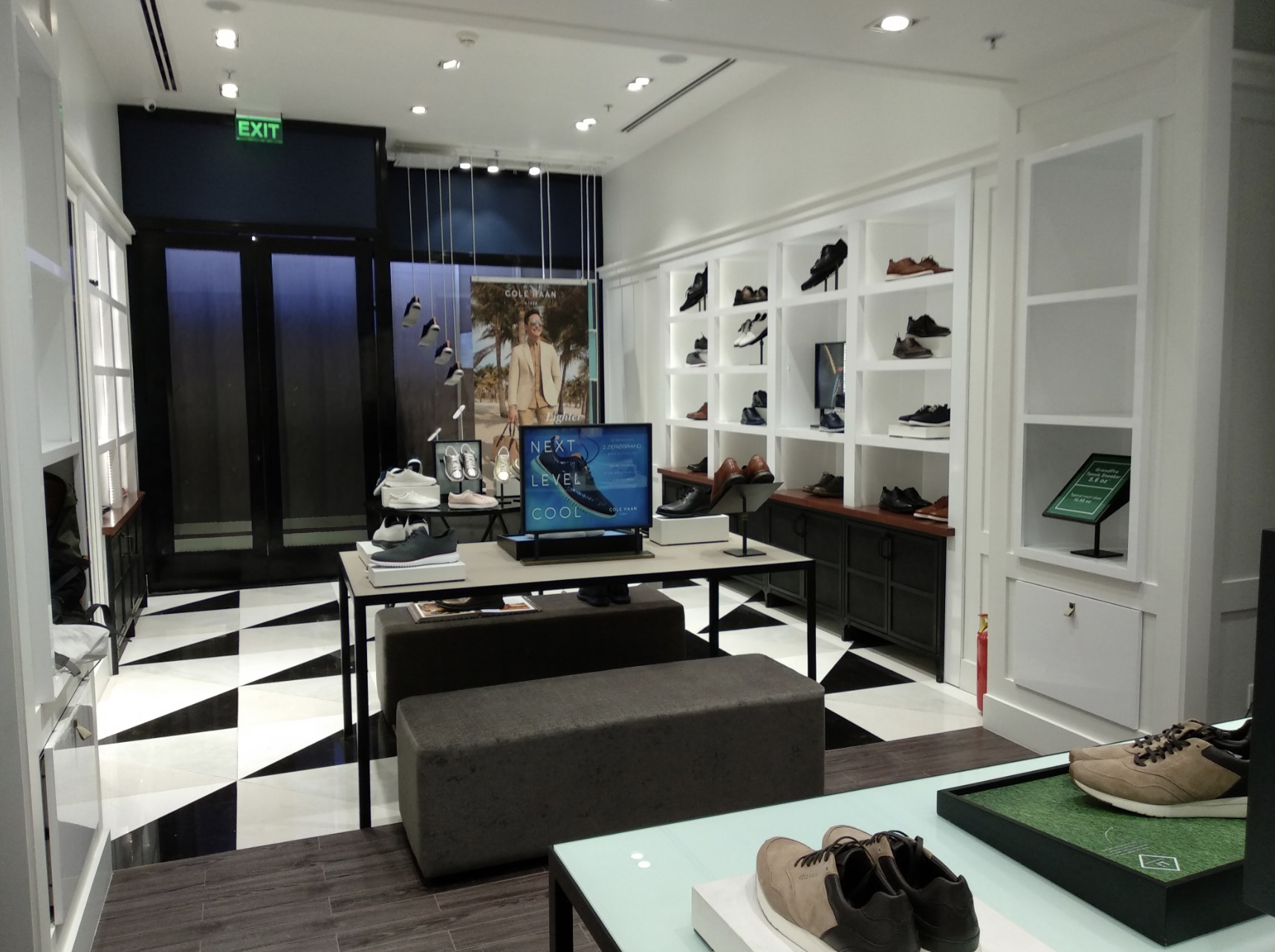Cole Haan retail store 8