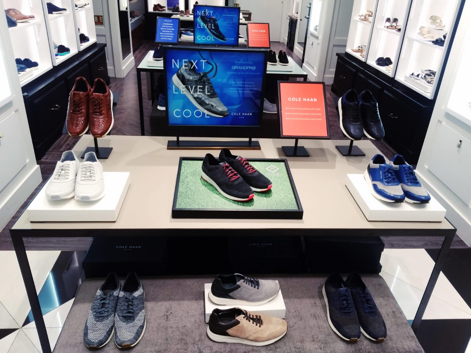 Cole Haan retail store 32
