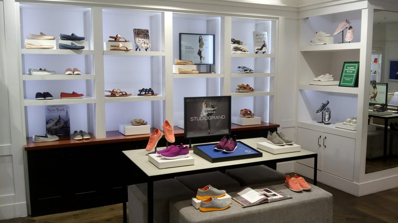 Cole Haan retail store 39