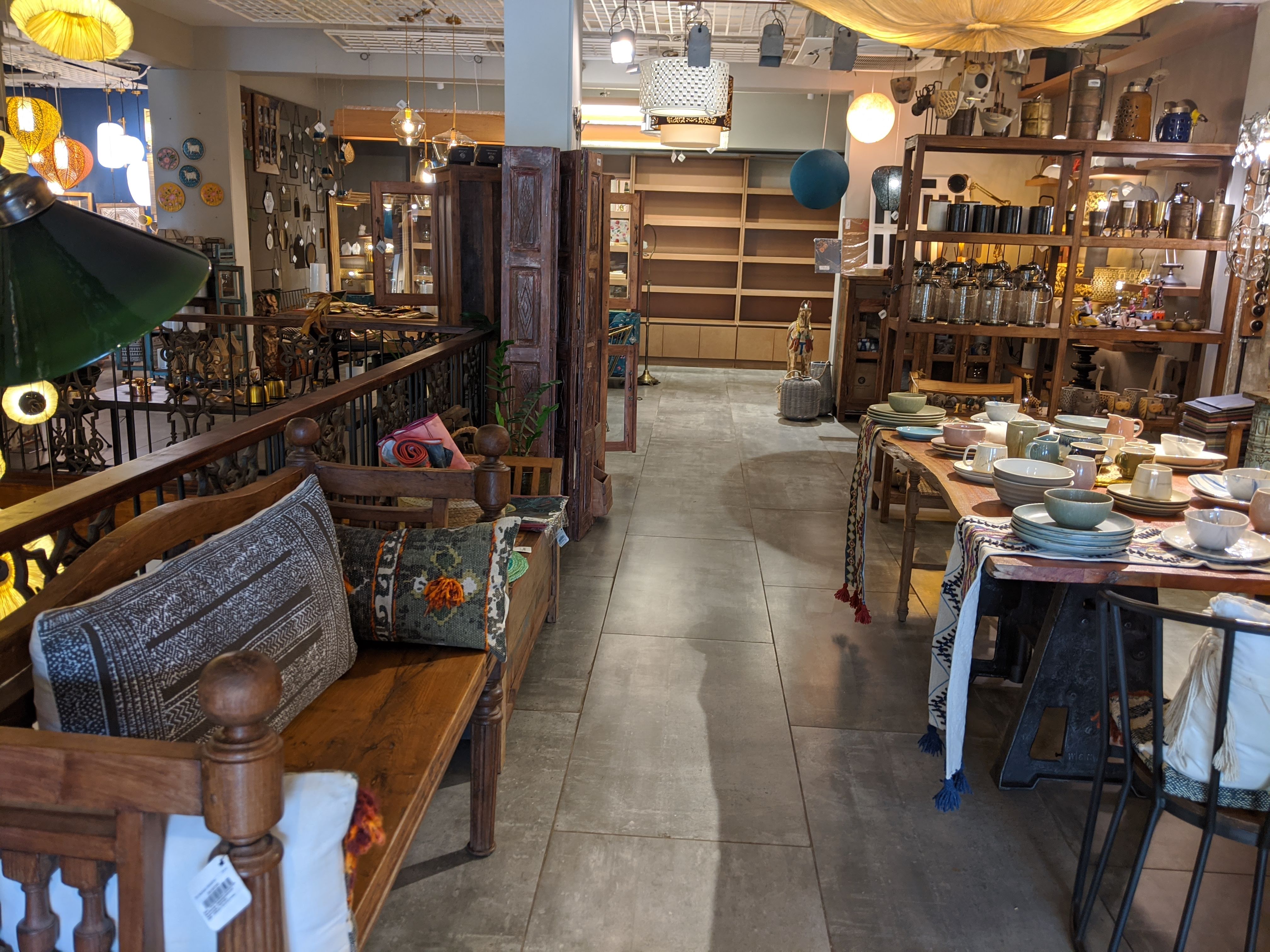 Go Native display 18