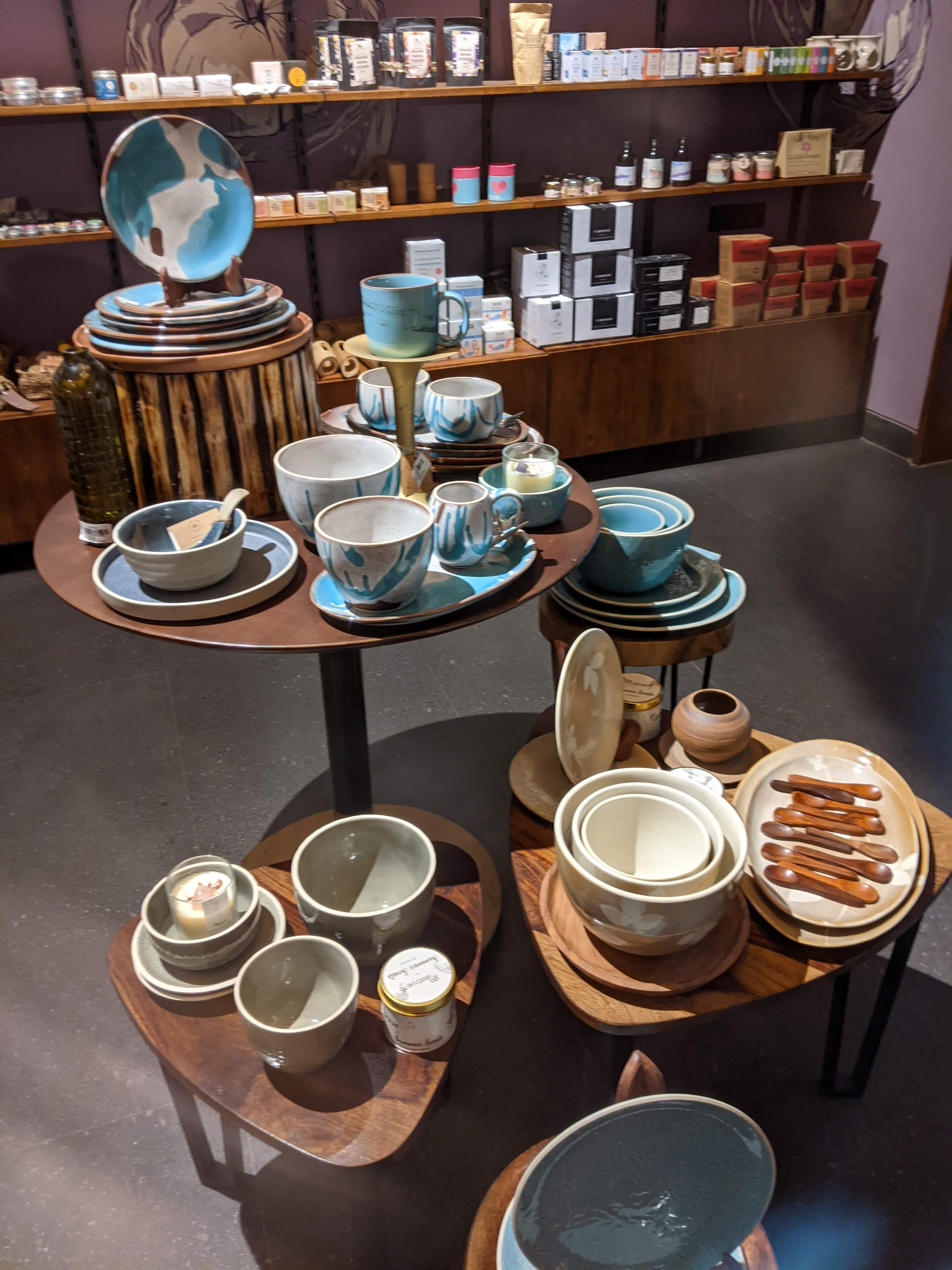 Go Native display 115