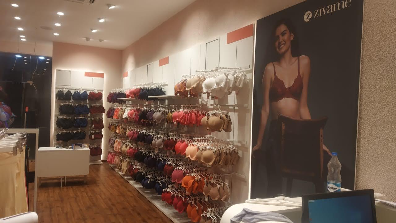 Zivame store display 23