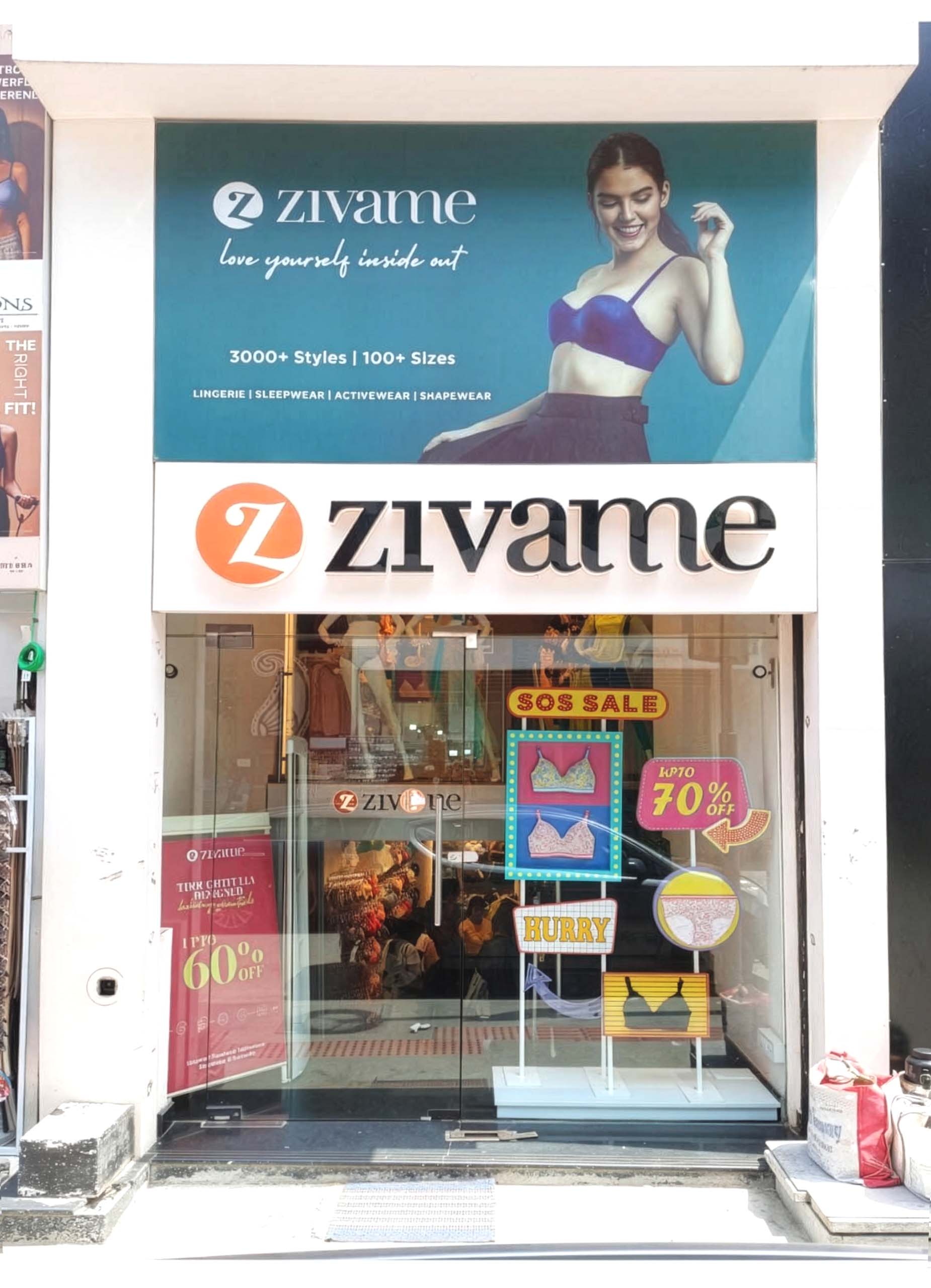 Vintage Neon Sale display 10